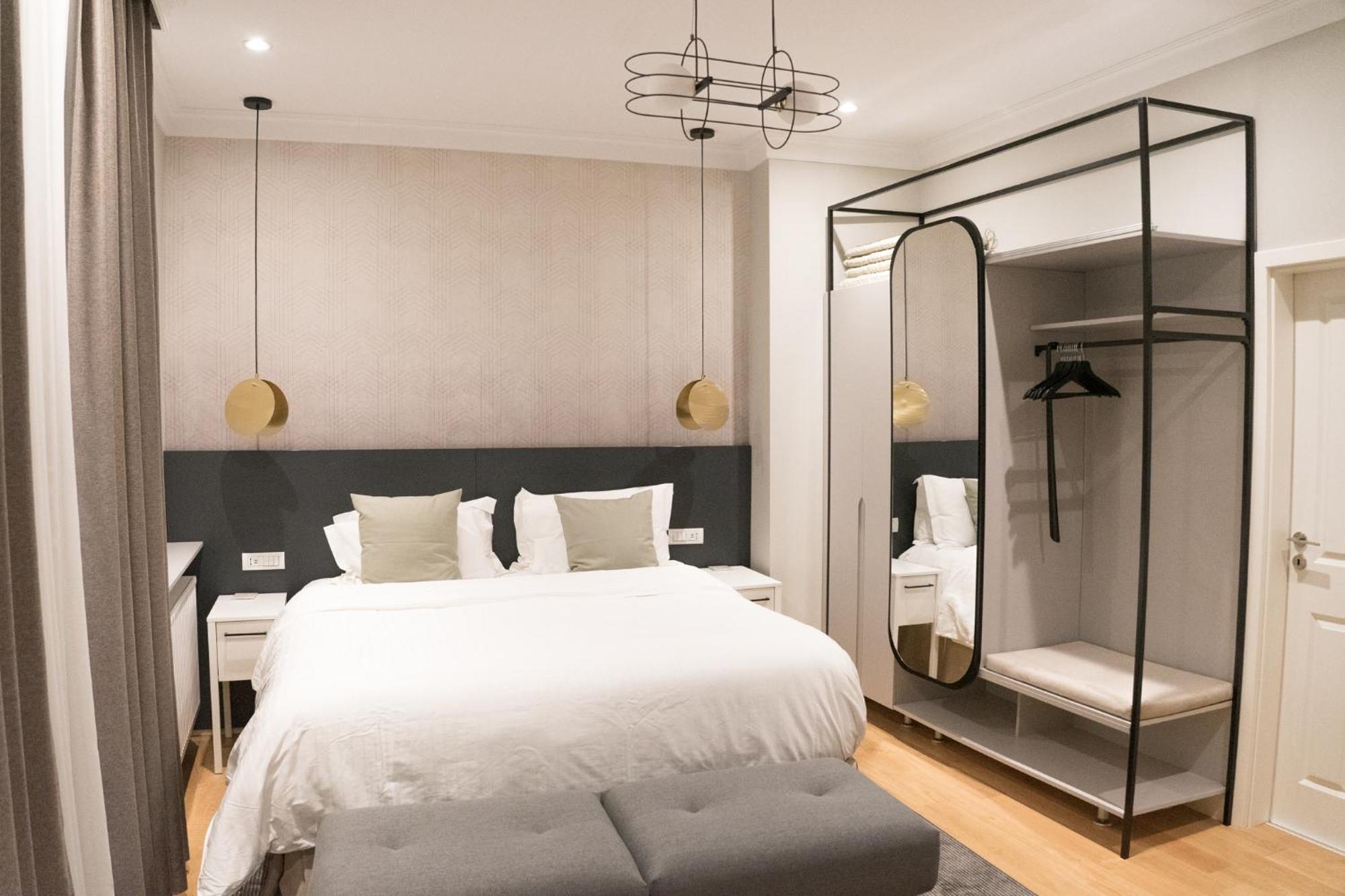 Zaivan Revive - Exclusive Central Studio With View Bucureşti Exterior foto